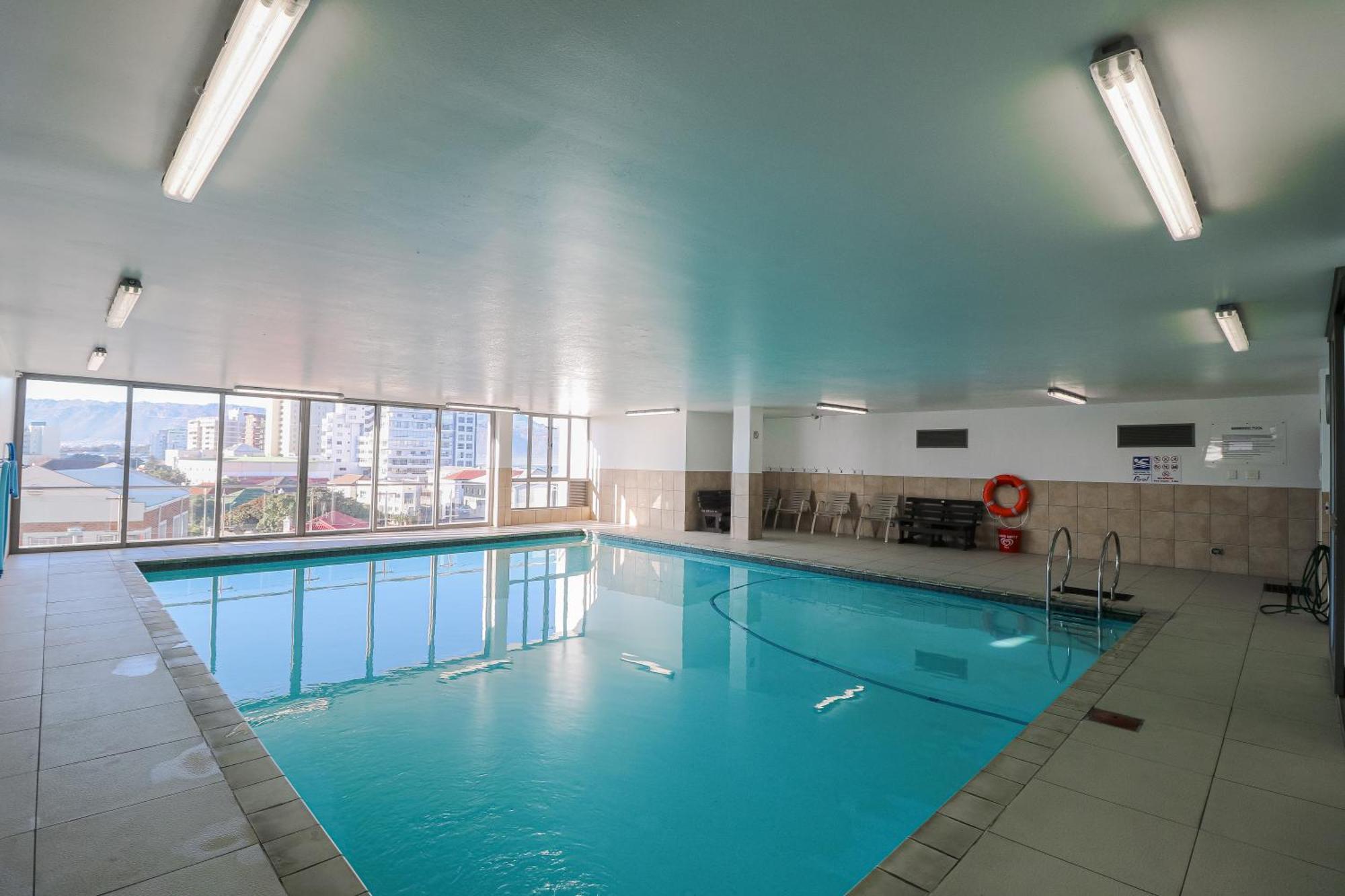 506 Hibernian Towers Luxury Self Catering South Africa Apartment *