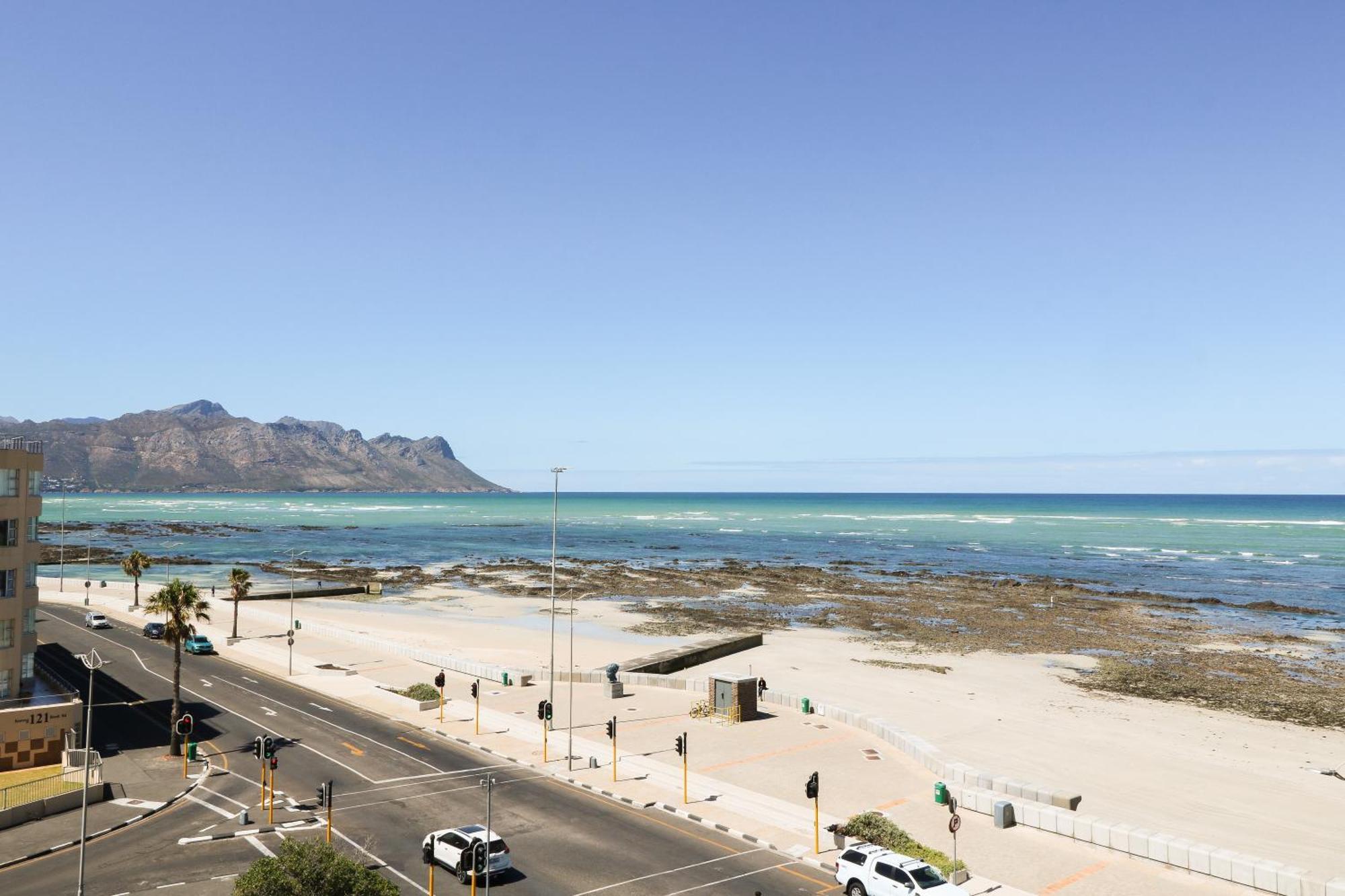 506 Hibernian Towers Luxury Self Catering South Africa Apartment Cape Town