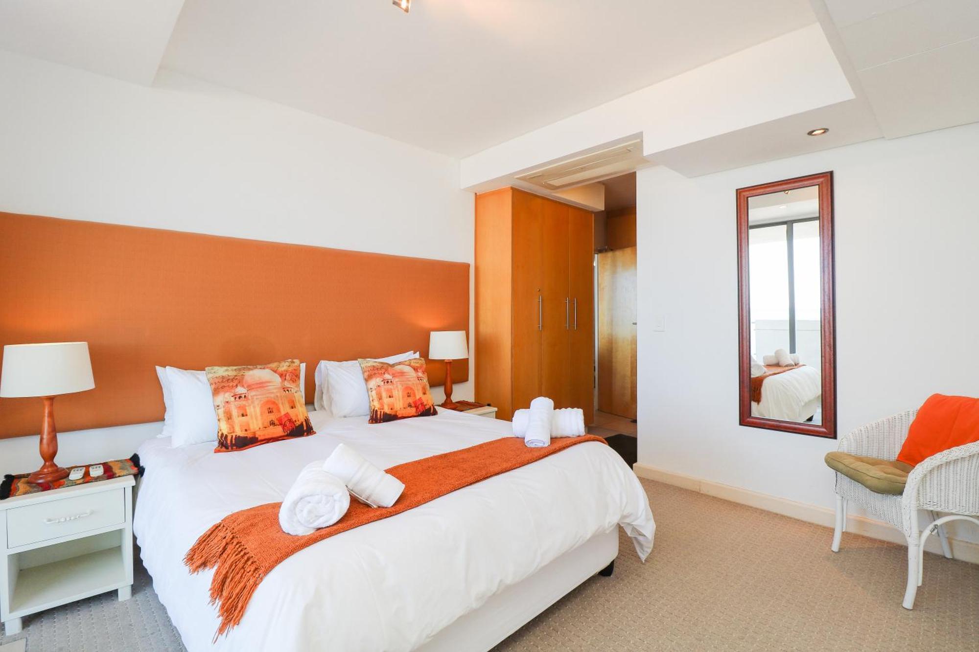 Apartment 506 Hibernian Towers Luxury Self Catering South Africa *