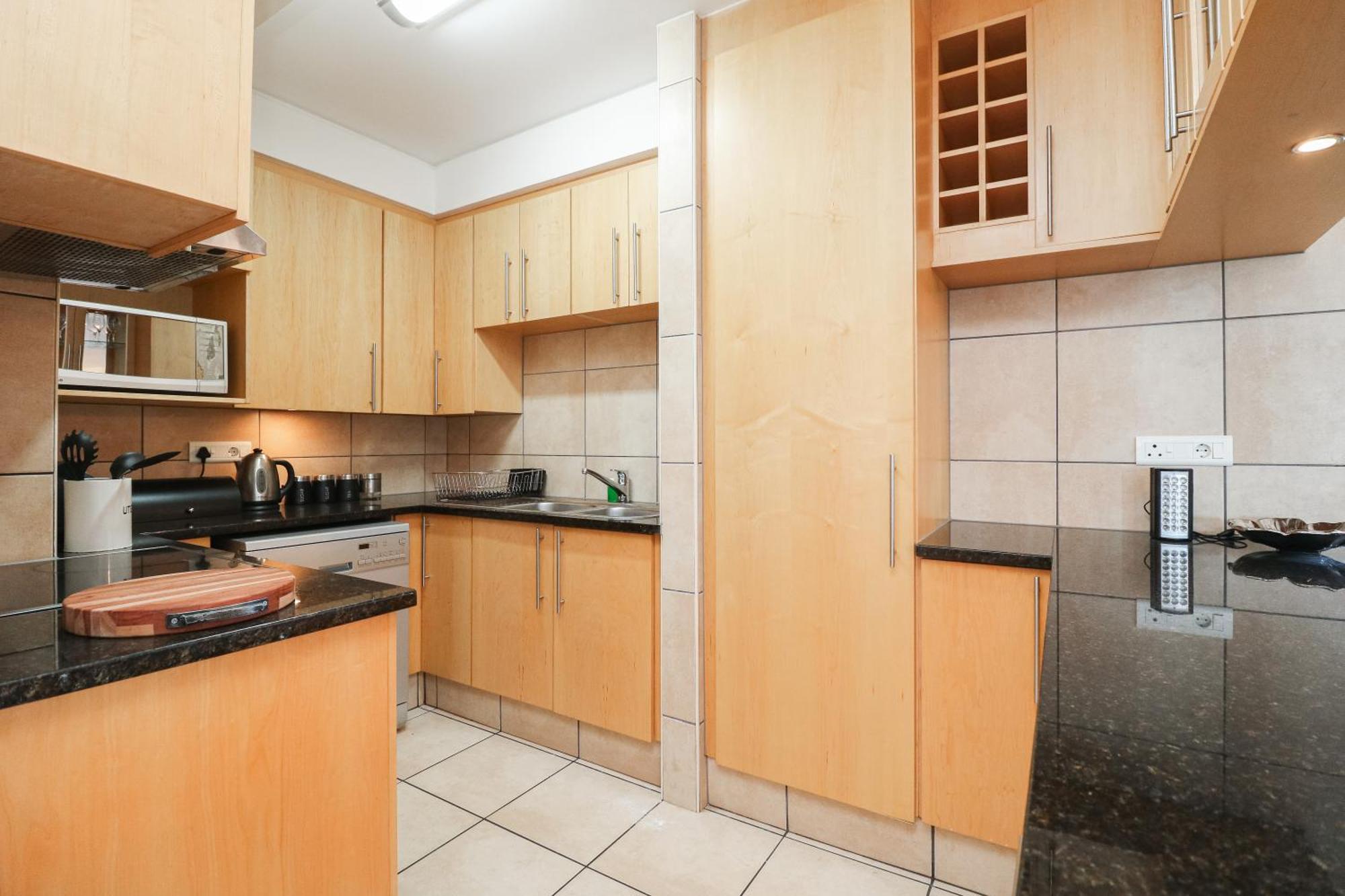 Apartment 506 Hibernian Towers Luxury Self Catering South Africa Cape Town
