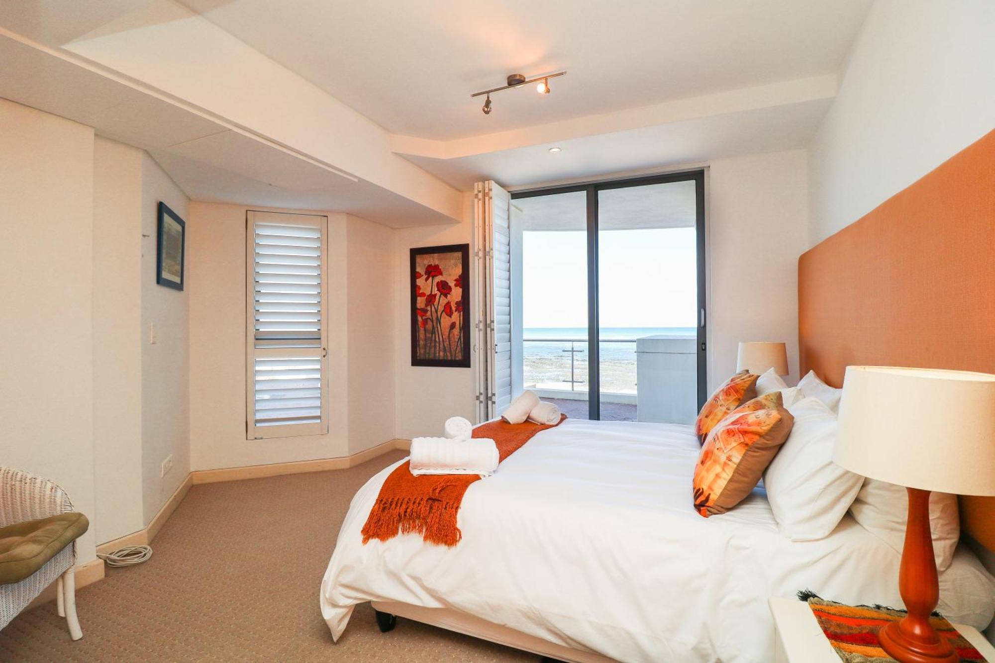 Apartment 506 Hibernian Towers Luxury Self Catering South Africa Cape Town