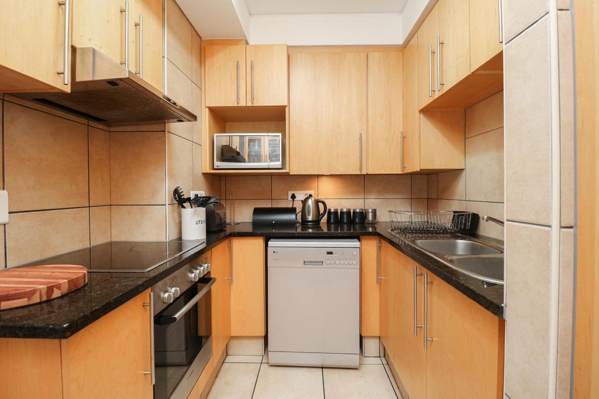 Apartment 506 Hibernian Towers Luxury Self Catering South Africa