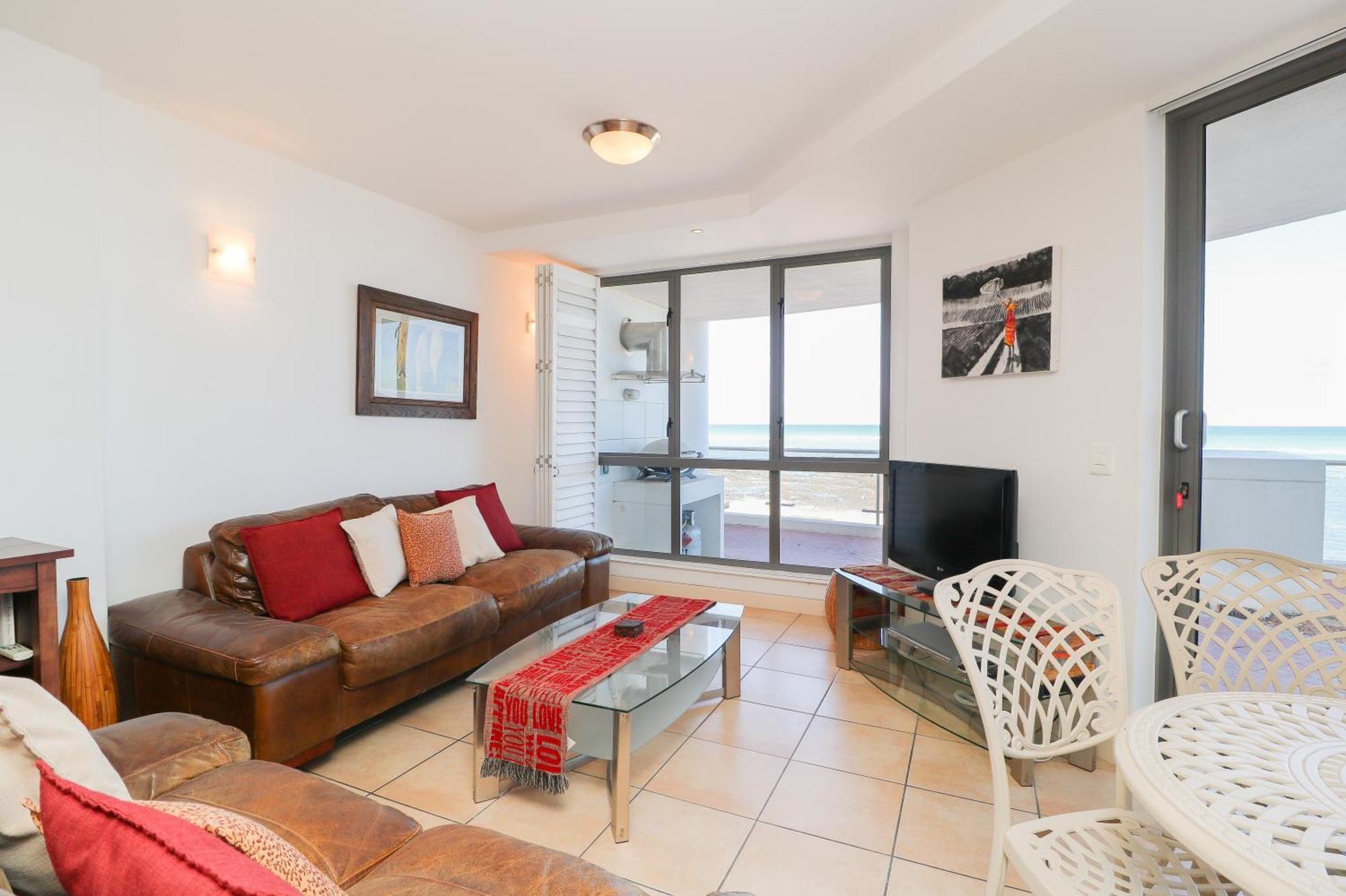 Apartment 506 Hibernian Towers Luxury Self Catering South Africa *