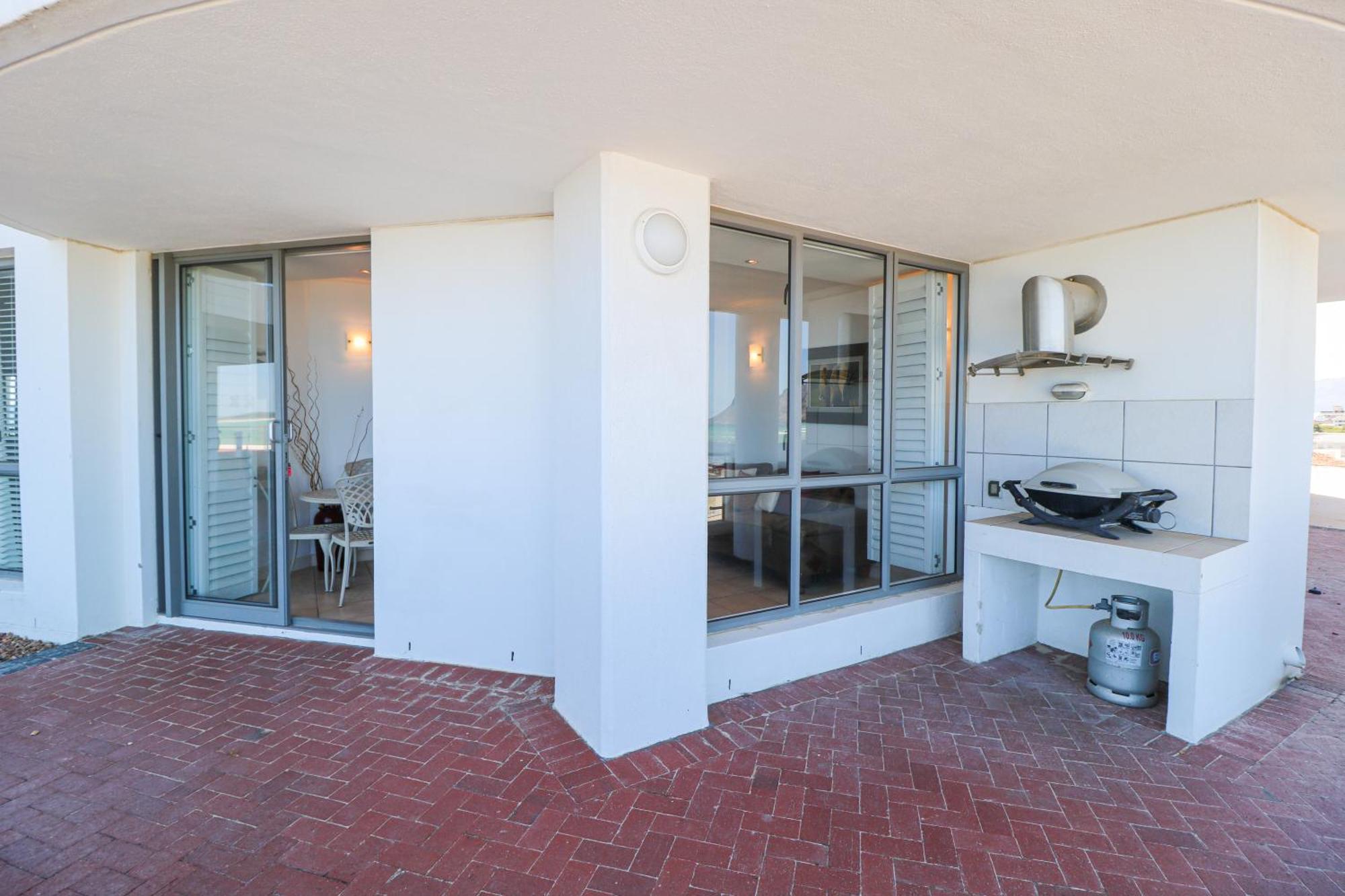 506 Hibernian Towers Luxury Self Catering South Africa Apartment